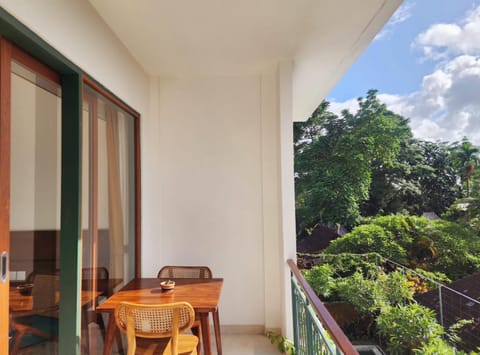 Balcony/Terrace, Dining area