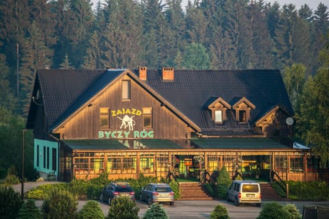 Property building, Day, Natural landscape, Other, Parking
