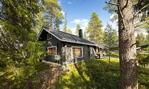 Property building, Day, Natural landscape, Summer, Garden view