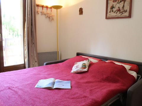 Studio rénové 4 pers avec balcon Sud à proximité centre station Risoul 1850 - FR-1-330-503 Apartment in Piedmont