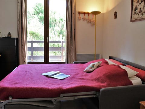 Studio rénové 4 pers avec balcon Sud à proximité centre station Risoul 1850 - FR-1-330-503 Apartment in Piedmont