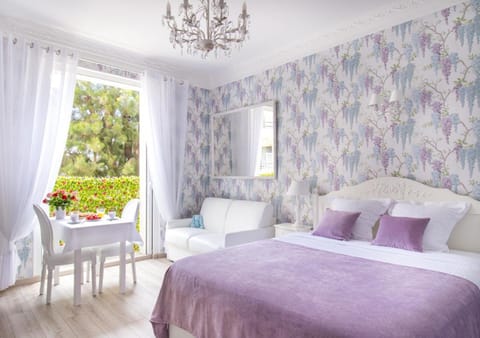 Croisette Palais Miramar Cannes Imperial Apartment in Cannes