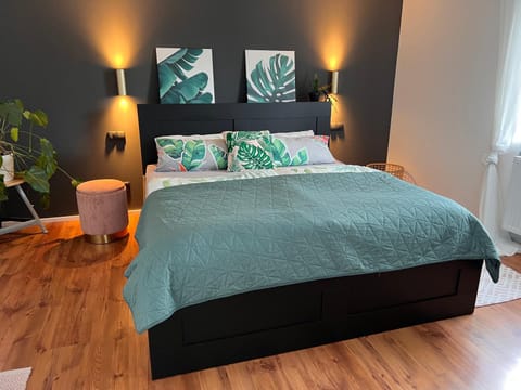 Hen-Coop Inn Appartement mit zwei Schlafzimmern & Netflix Apartment in Kaiserslautern