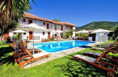 Property building, Swimming pool