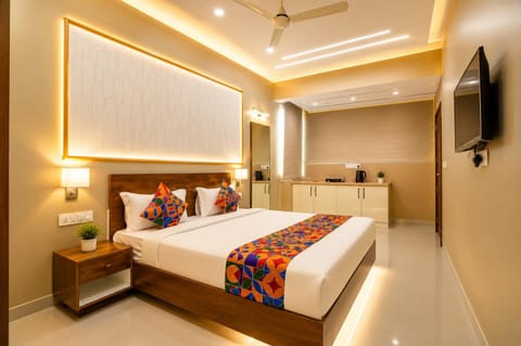 Bed, TV and multimedia, Bedroom, air conditioner