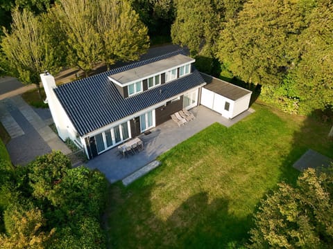 De Egel House in Oostkapelle