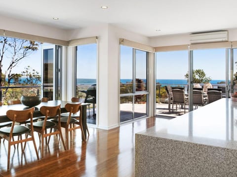 BBQ facilities, Balcony/Terrace, Dining area