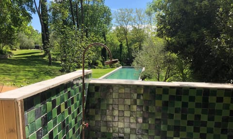 Shower, Natural landscape, Garden, Bathroom, Garden view, Swimming pool