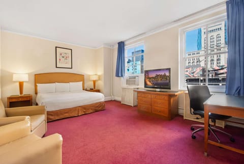 Photo of the whole room, On site