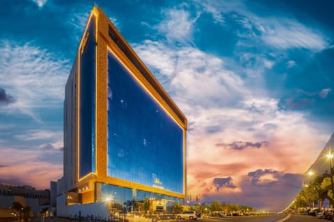 Property building, Day, Night, Sunrise, Sunset