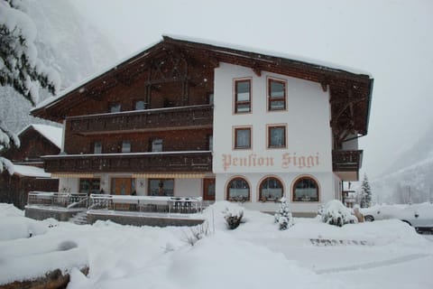 Hotel Pension Siggi Bed and Breakfast in Trentino-South Tyrol