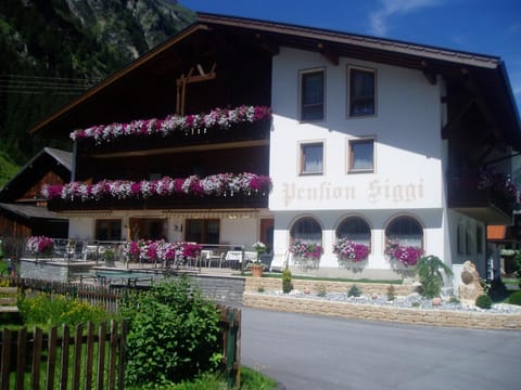 Hotel Pension Siggi Bed and Breakfast in Trentino-South Tyrol