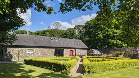 Property building, Garden, Garden view