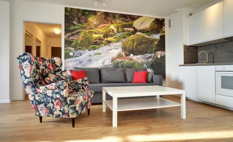Kitchen or kitchenette, Seating area