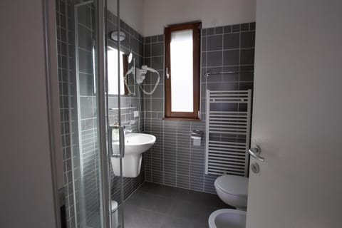 Villa Pifferi Apartment hotel in Malcesine