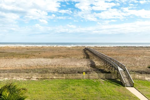 Sandpiper Point Apartment in Galveston Island