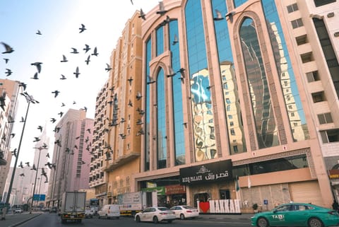 Property building, City view, Street view, Location