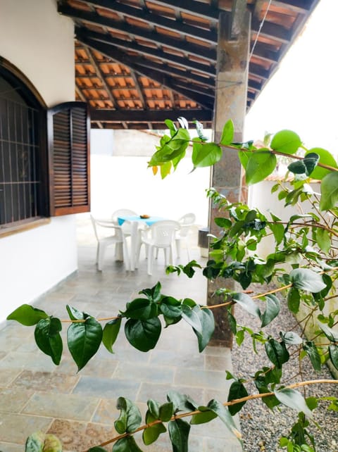 Patio, Day, Dining area, Garden view