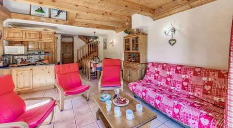 Résidence Les Soldanelles - Chalets pour 10 Personnes MAE-2760 Chalet in Champagny-en-Vanoise