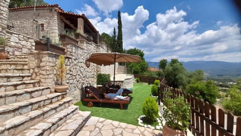 Petra Thea Villa Karitaina Villa in Messenia