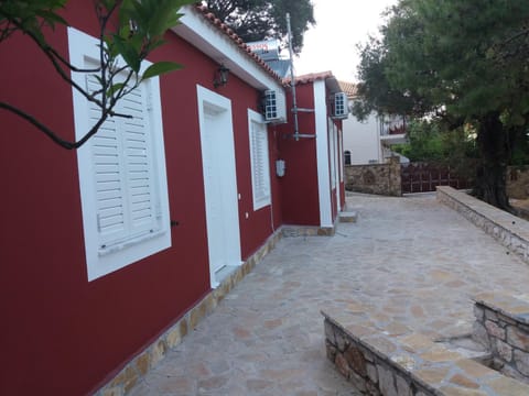 Property building, Balcony/Terrace