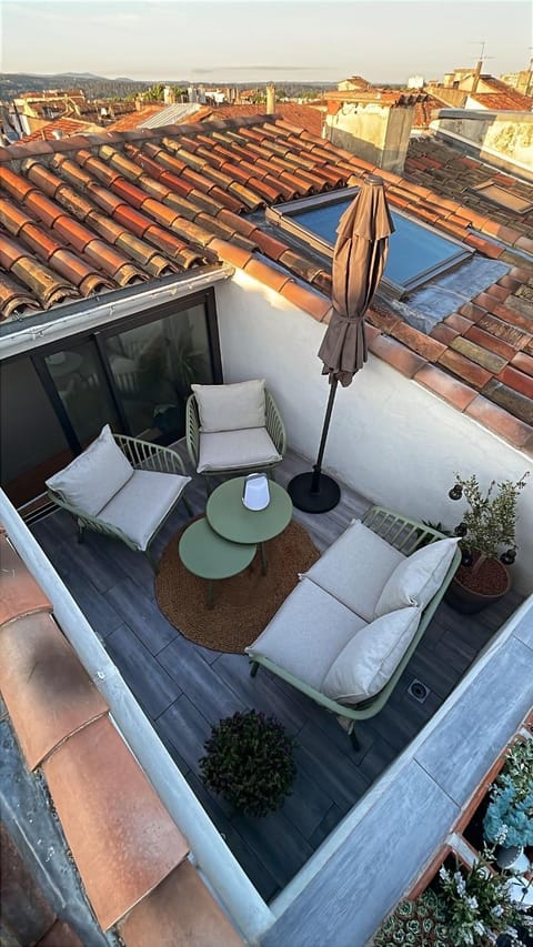 Patio, Balcony/Terrace