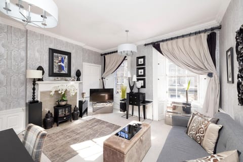 TV and multimedia, Living room, Photo of the whole room, Seating area