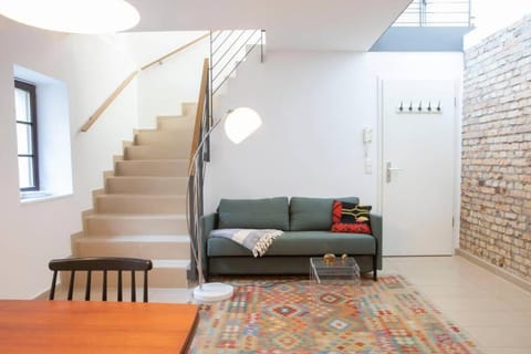Living room, Decorative detail, Seating area
