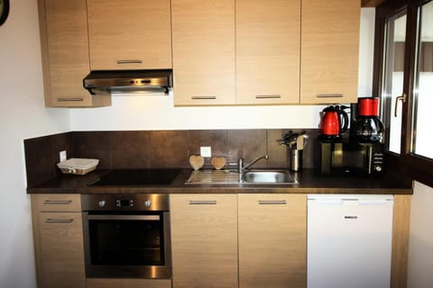 Chalet De La Tour - entièrement rénové et confortable MAE-3503 Apartment in Tignes