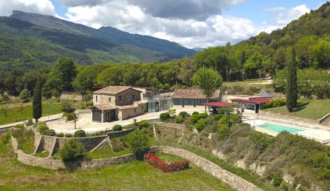 Property building, Bird's eye view