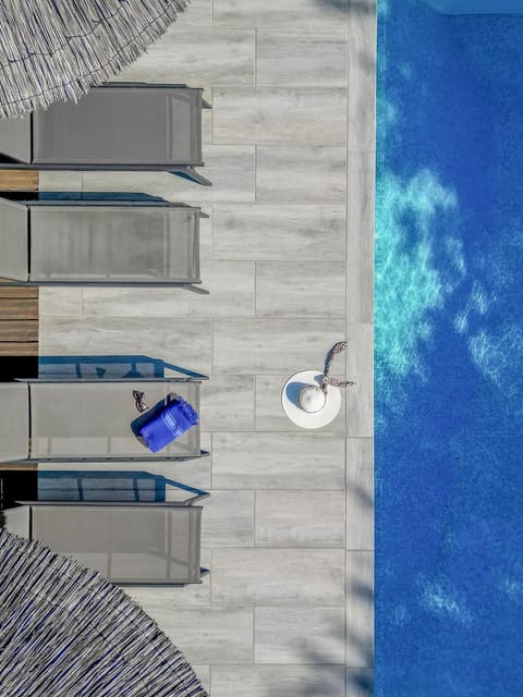 Bird's eye view, Swimming pool