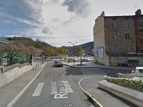 Appart du centre t3 Apartment in Saint-Étienne