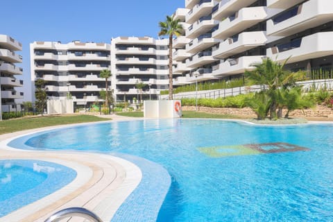 Property building, Swimming pool, Swimming pool