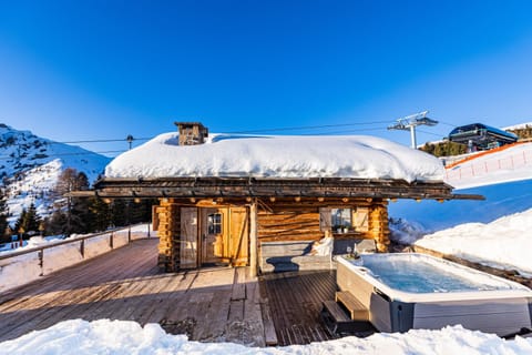 Luxury Wellness Lusiaski Chalet in Trentino-South Tyrol
