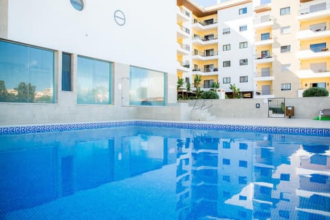 Property building, Swimming pool
