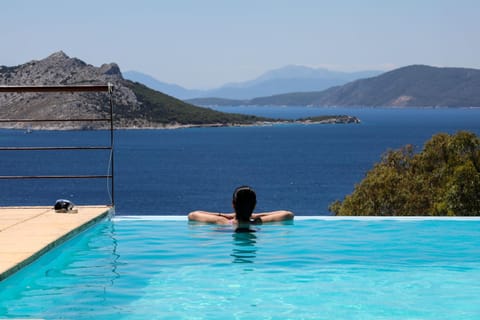 Sea view, Swimming pool
