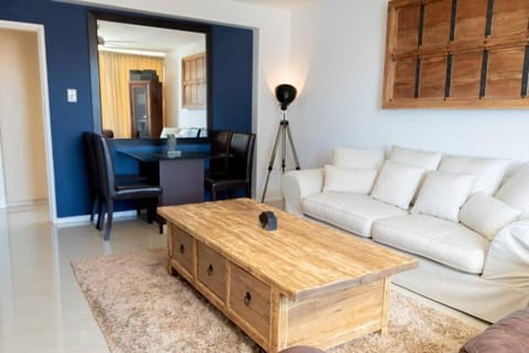 Comfy Central with Balcony and Views Apartment in Cape Town