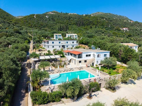 Property building, Day, Natural landscape, Mountain view, Pool view, sunbed