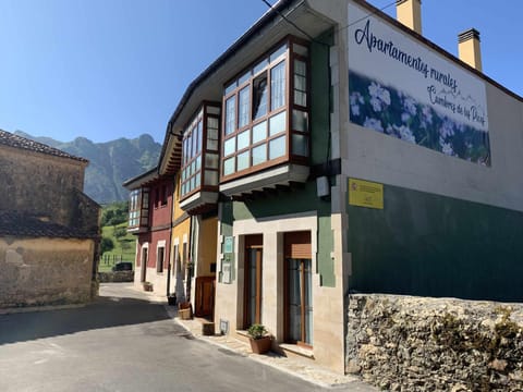 Property building, Mountain view