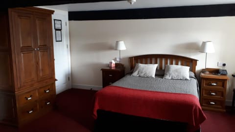 Waterside Guesthouse Bed and Breakfast in County Kilkenny