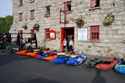 Waterside Guesthouse Bed and Breakfast in County Kilkenny