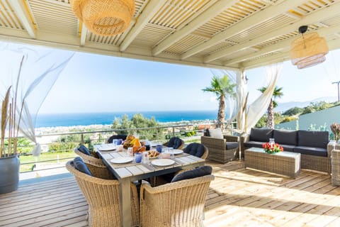 Patio, Day, Natural landscape, View (from property/room), Balcony/Terrace, Living room, Seating area, Dining area, Sea view