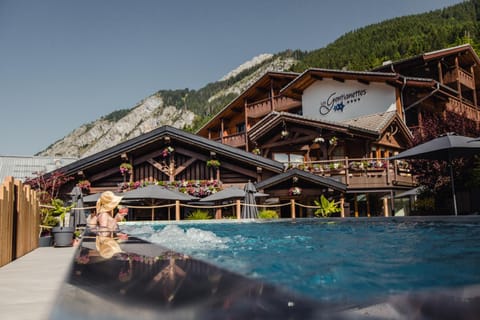 Day, Summer, Spa and wellness centre/facilities, Spa and wellness centre/facilities, Mountain view, Pool view, Swimming pool