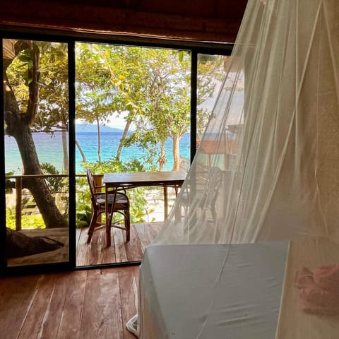 Bed, View (from property/room), Balcony/Terrace, Bedroom, Sea view