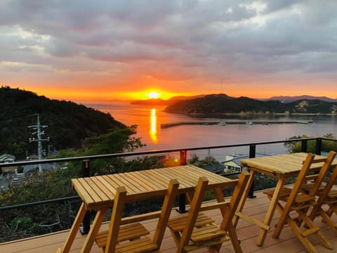 Natural landscape, Balcony/Terrace, Mountain view, Sea view, Sunset