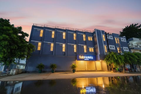 Property building, Night