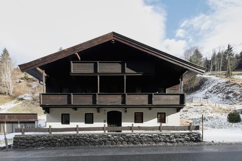 Property building, Winter