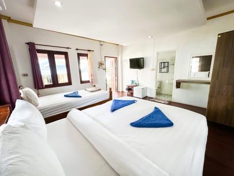 Pranee Bungalow Hostel in Ko Tao