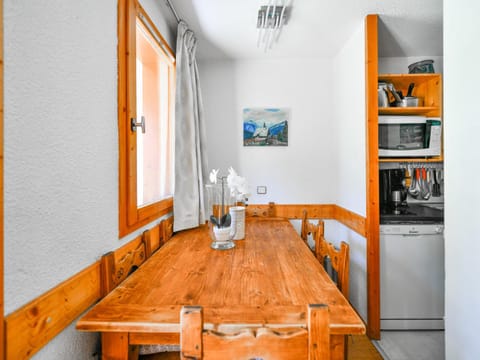 Appartement rénové 2 pièces, proche piste ski, parking inclus - FR-1-514-48 Apartment in Saint-Bon-Tarentaise