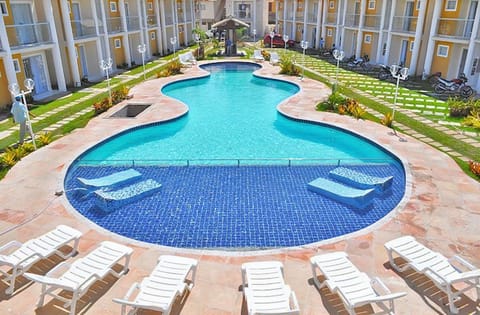 Swimming pool, Swimming pool